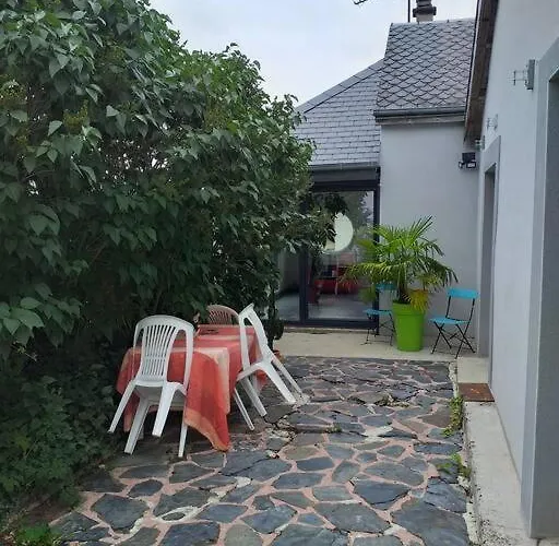 Maison A La Campagne Pres De La *